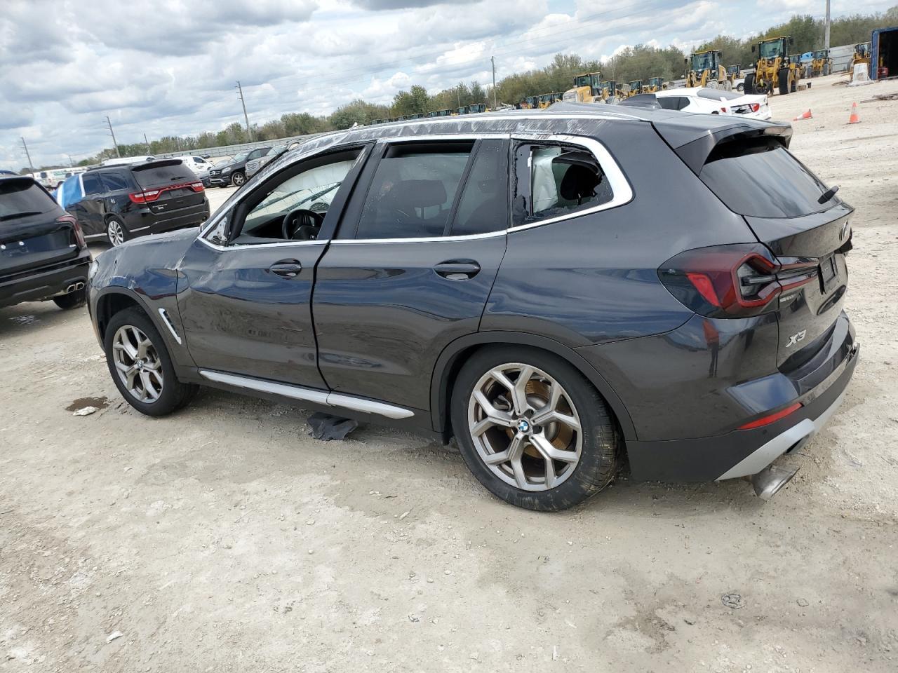 2024 BMW X3 XDRIVE3 - Фото 2