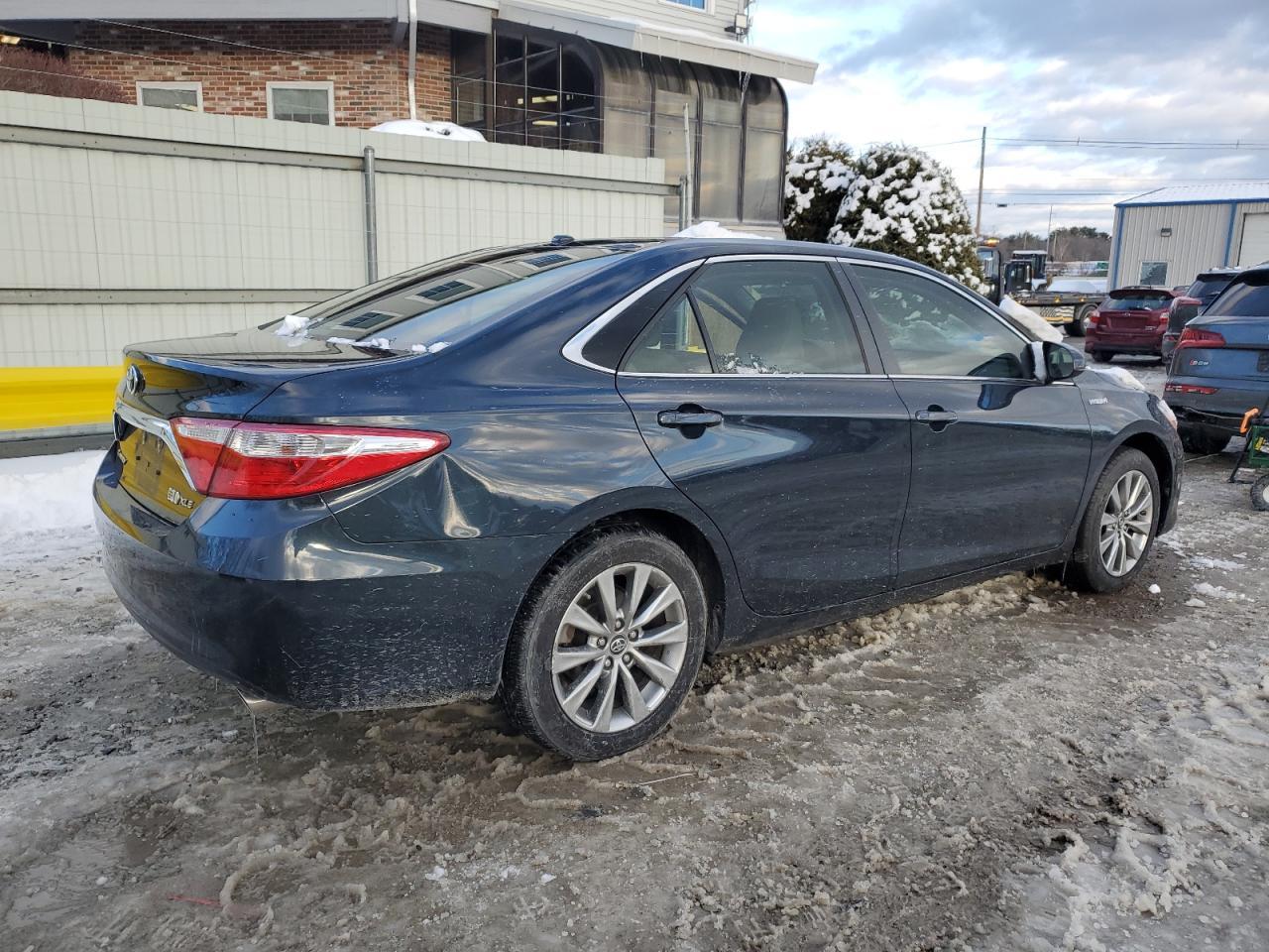 2017 TOYOTA CAMRY HYBR - Image 3