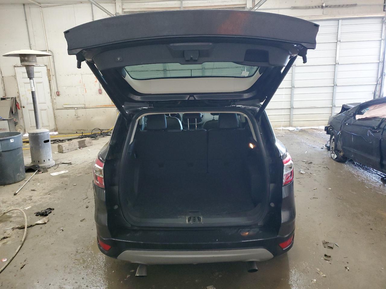 2017 FORD ESCAPE TIT - Image 6