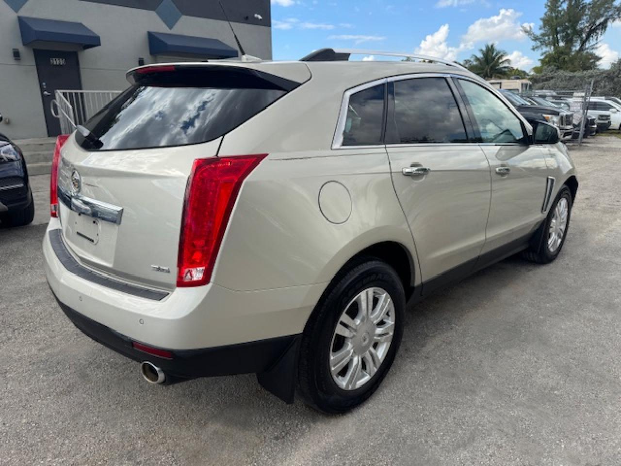 2013 CADILLAC SRX LUXURY - Фото 3