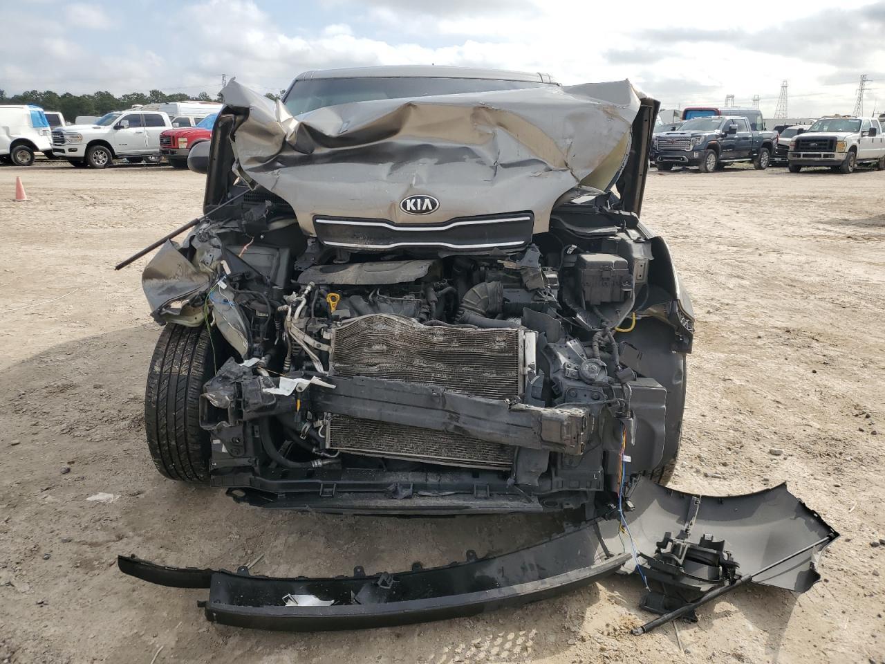 2019 KIA SOUL - Image 5
