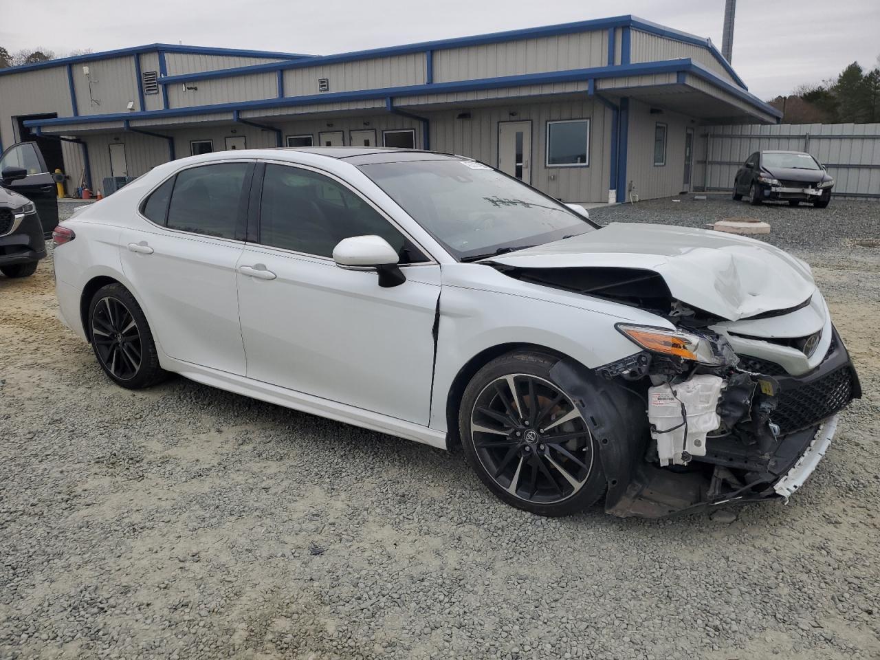 2018 TOYOTA CAMRY XSE - Image 4