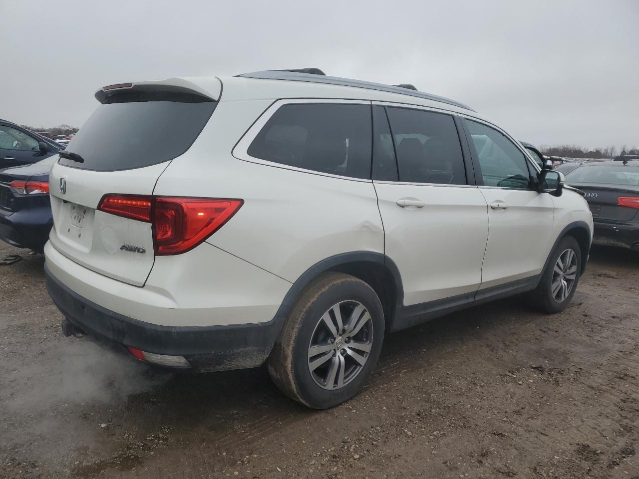 2017 HONDA PILOT EXL - Фото 3