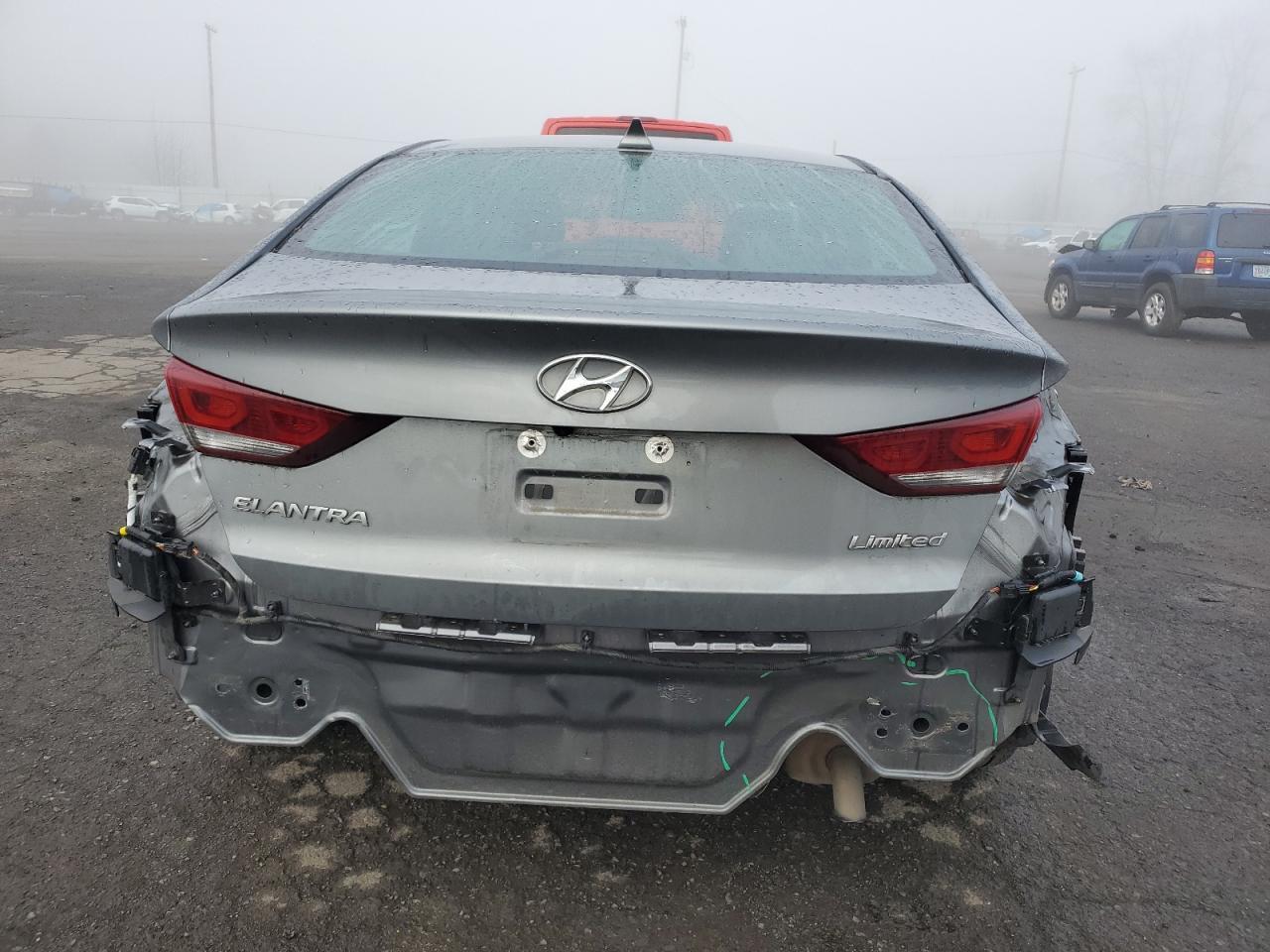 2017 HYUNDAI ELANTRA SE - Image 6