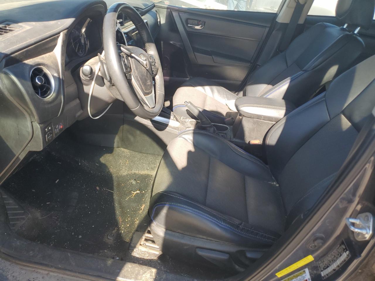 2018 TOYOTA COROLLA L - Фото 7