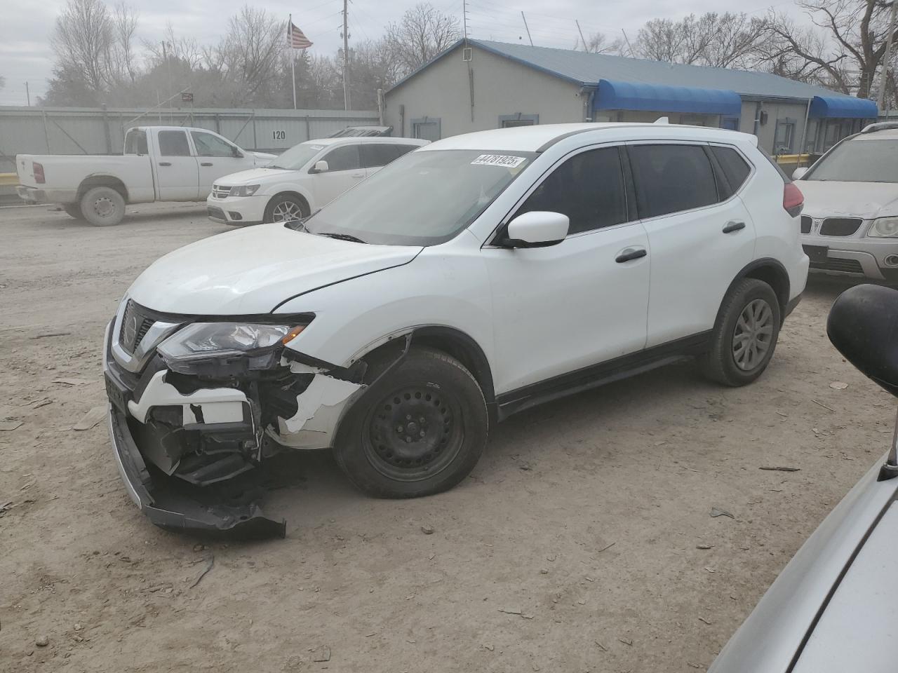 2017 NISSAN ROGUE S