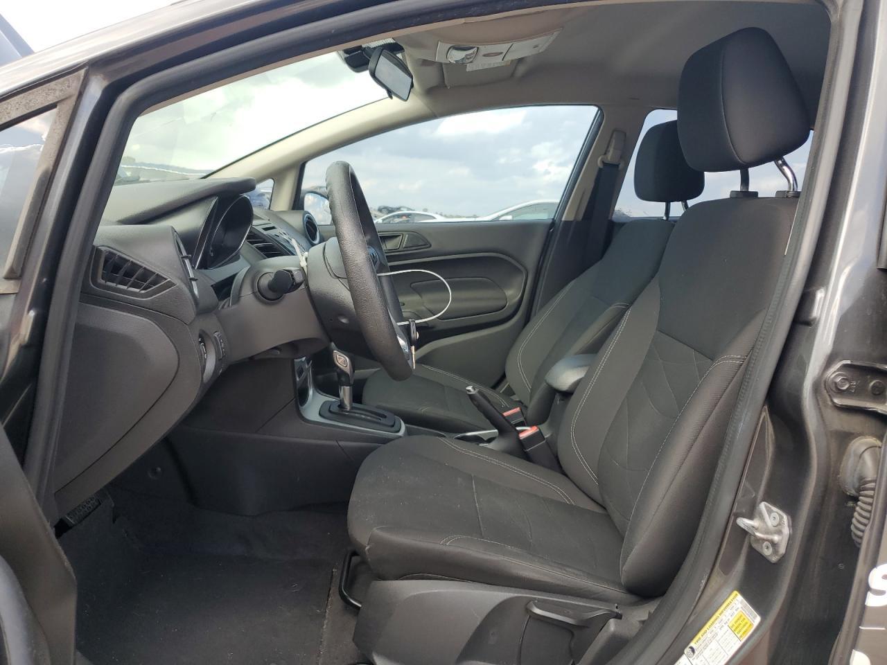 2019 FORD FIESTA SE - Image 7