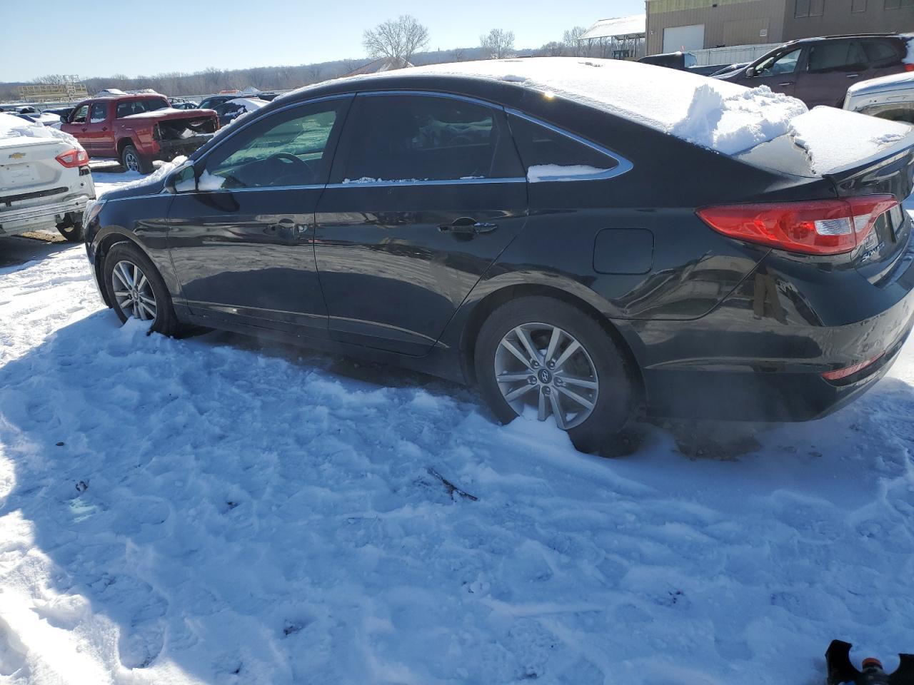 2017 HYUNDAI SONATA SE - Фото 2