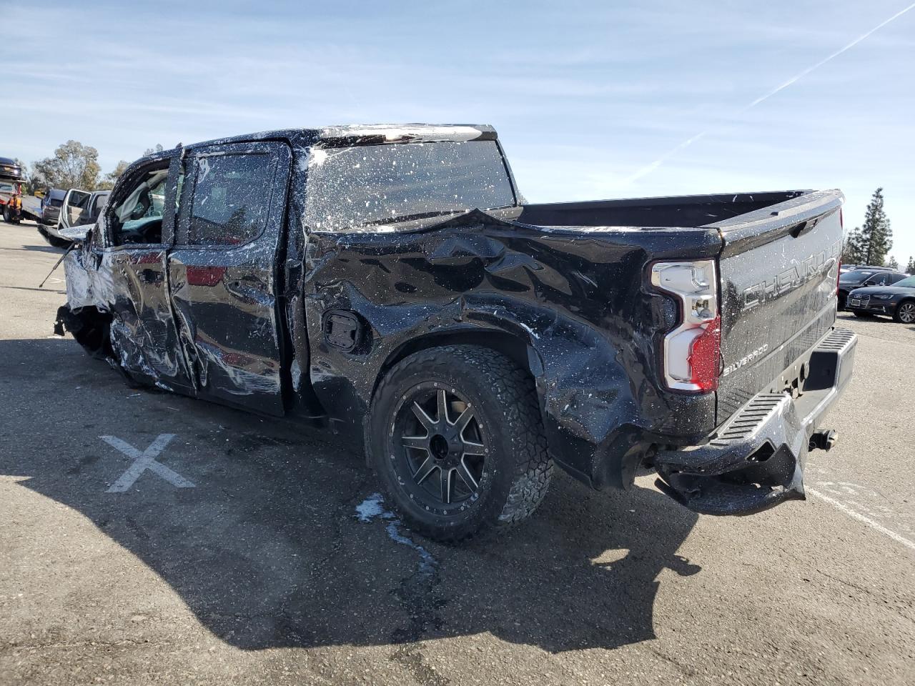 2019 CHEVROLET SILVERADO - Image 2