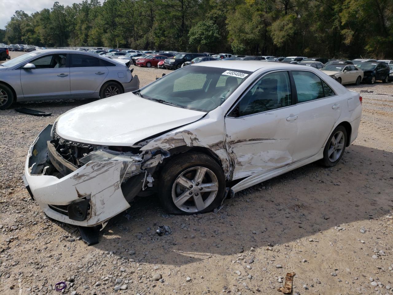 2014 TOYOTA CAMRY L