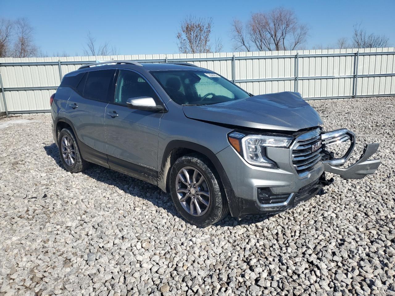 2023 GMC TERRAIN SL - Фото 4