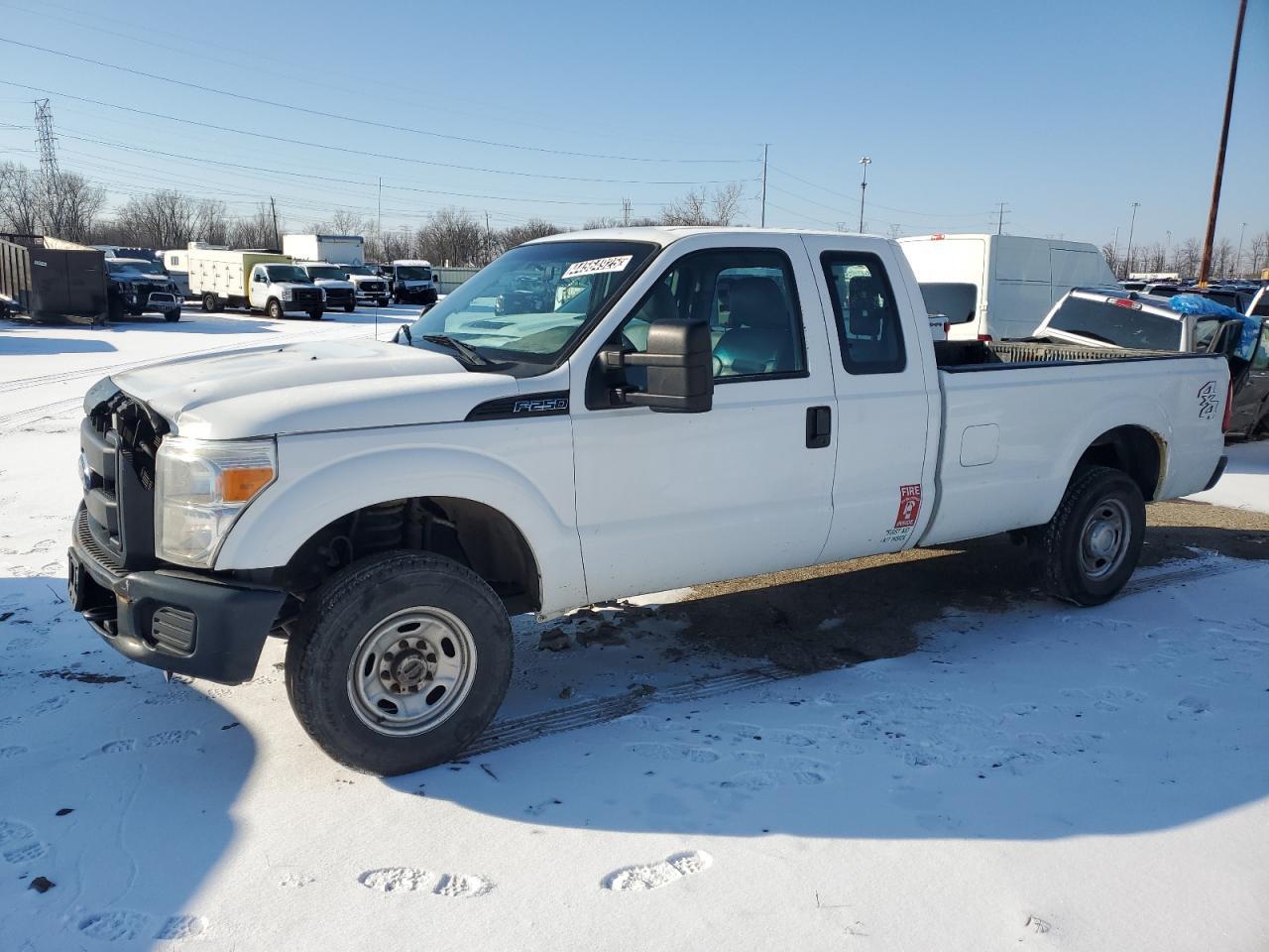 2015 FORD F250 SUPER