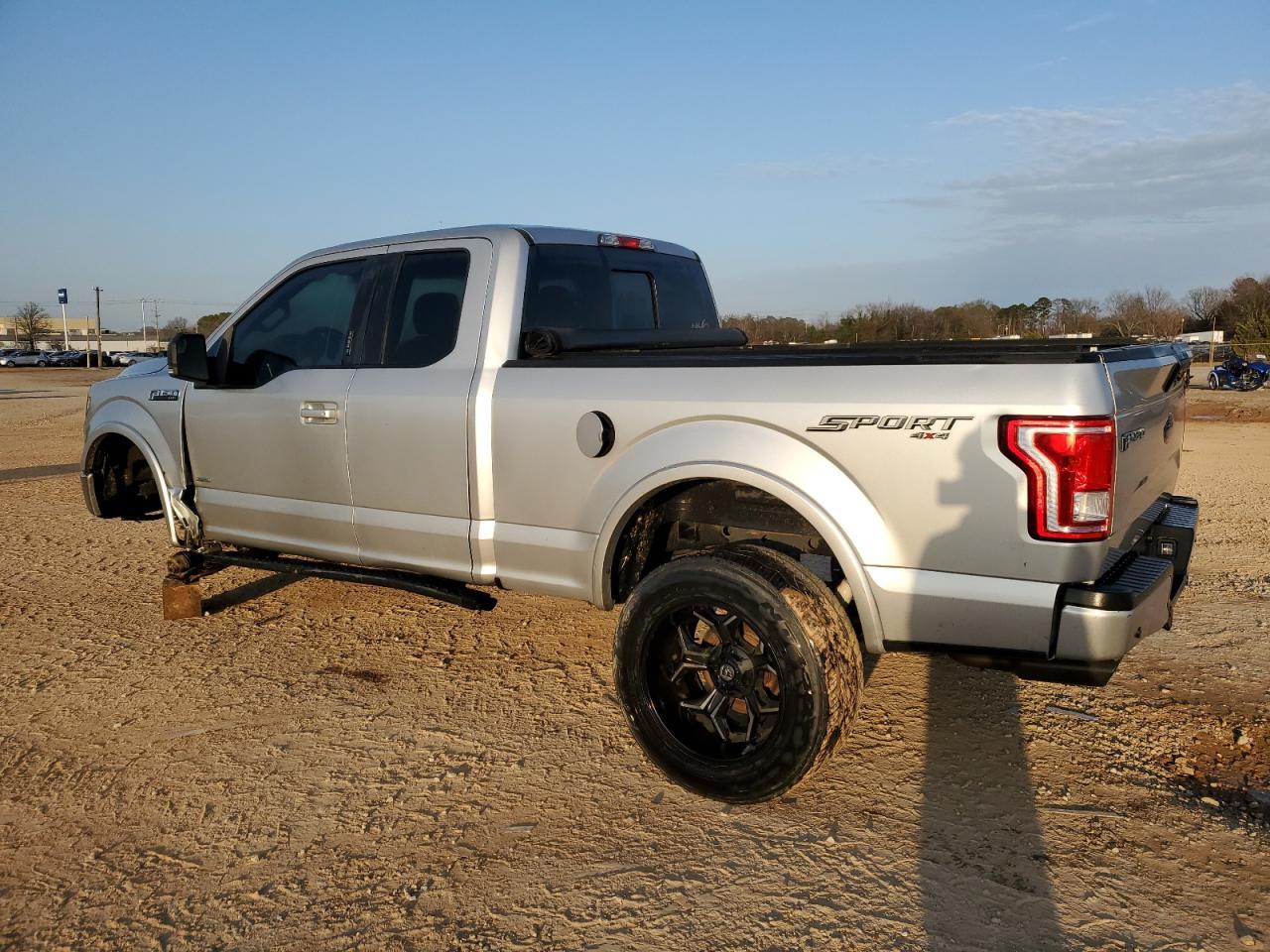 2016 FORD F150 SUPER - Фото 2