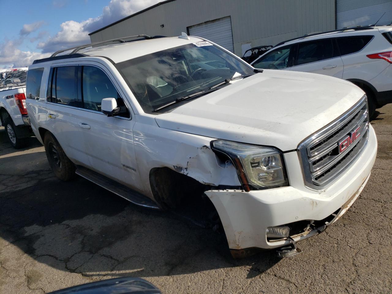 2016 GMC YUKON SLT - Image 4