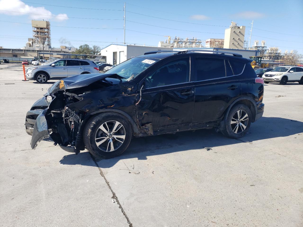 2017 TOYOTA RAV4 XLE