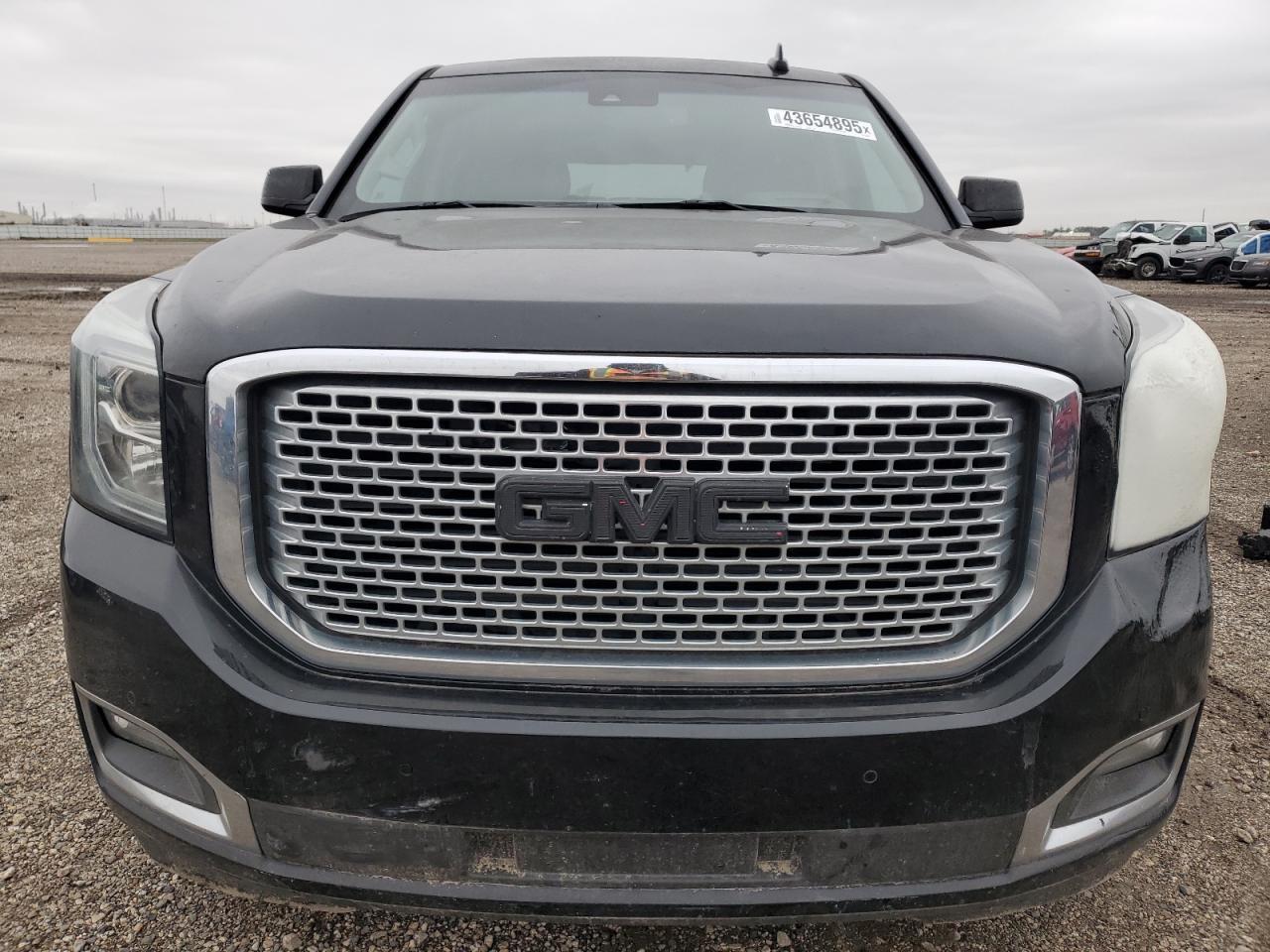 2017 GMC YUKON DENA - Фото 5