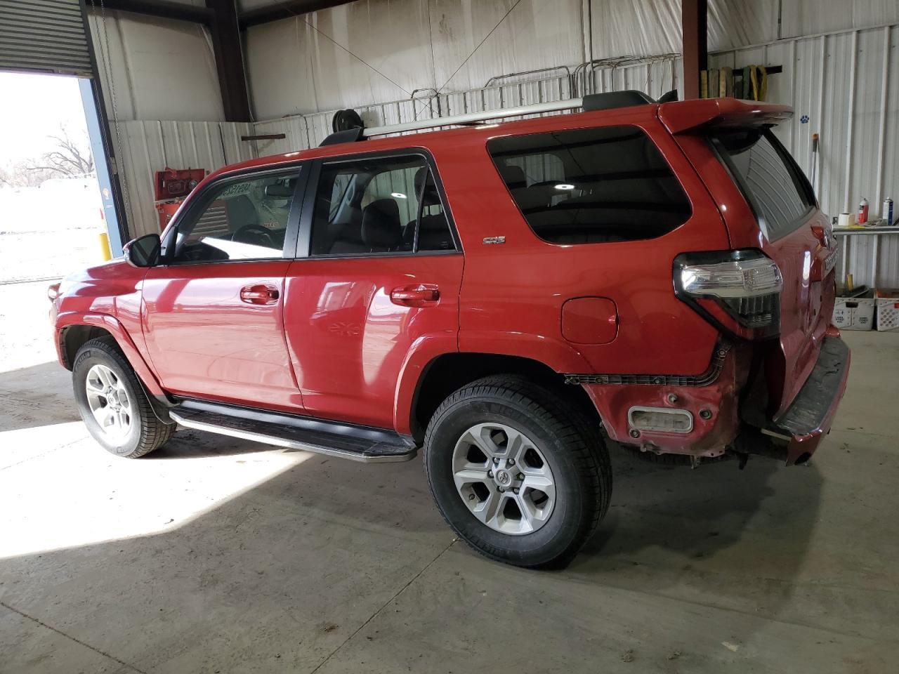 2020 TOYOTA 4RUNNER SR - Фото 2