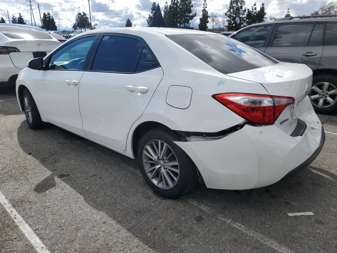 2014 TOYOTA COROLLA L - Фото 2