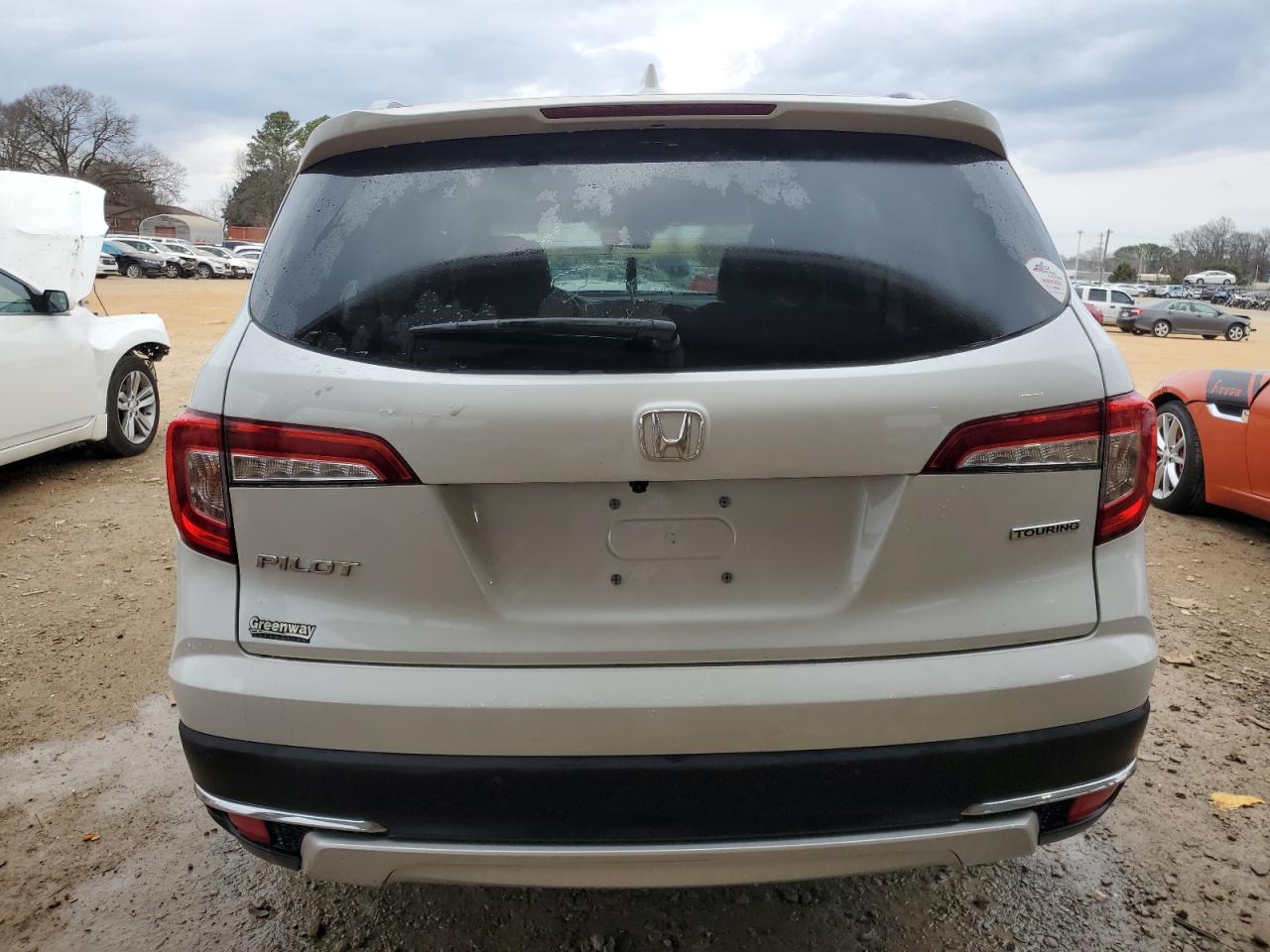2021 HONDA PILOT TOUR - Image 6
