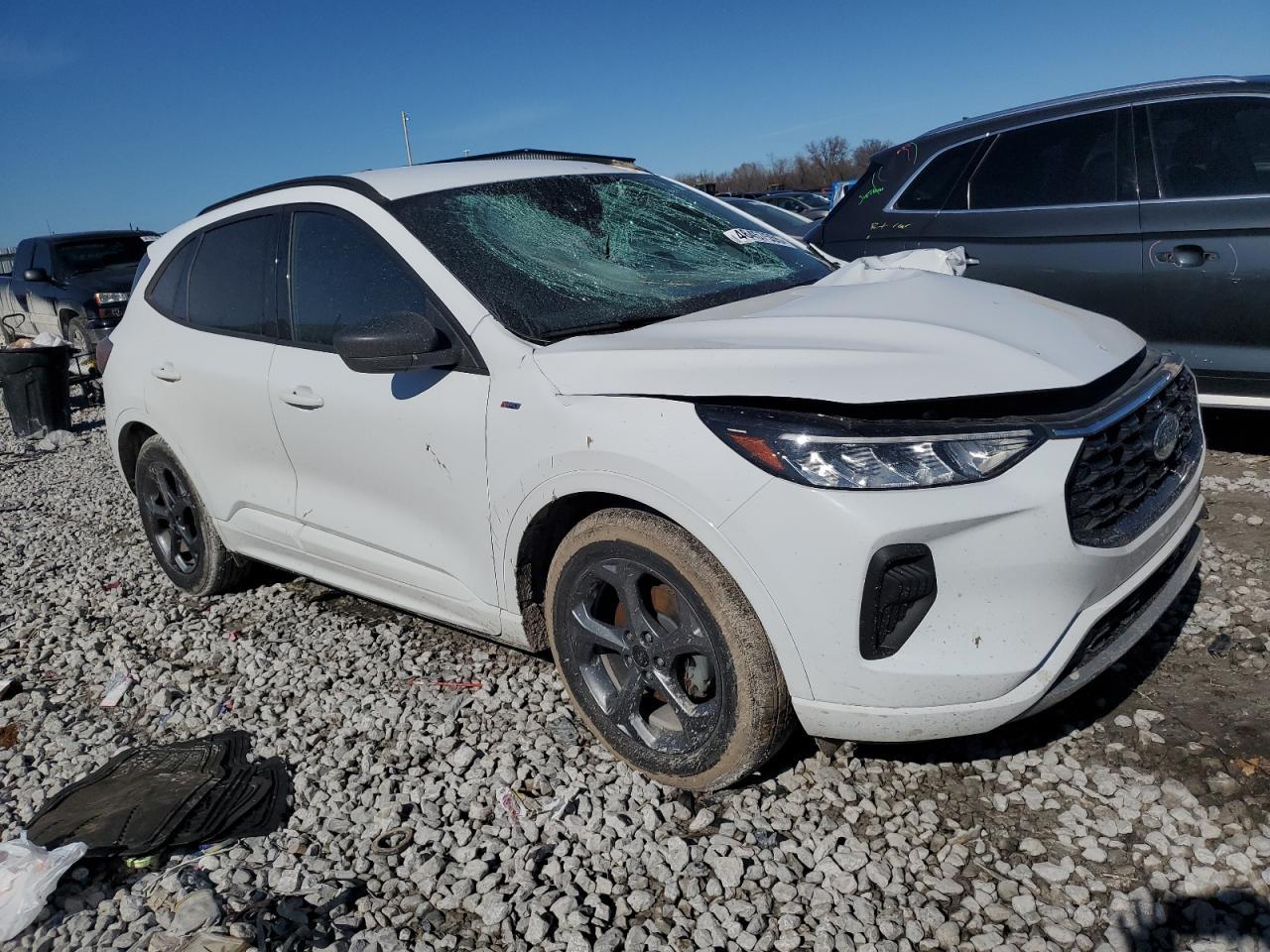 2023 FORD ESCAPE ST - Image 4