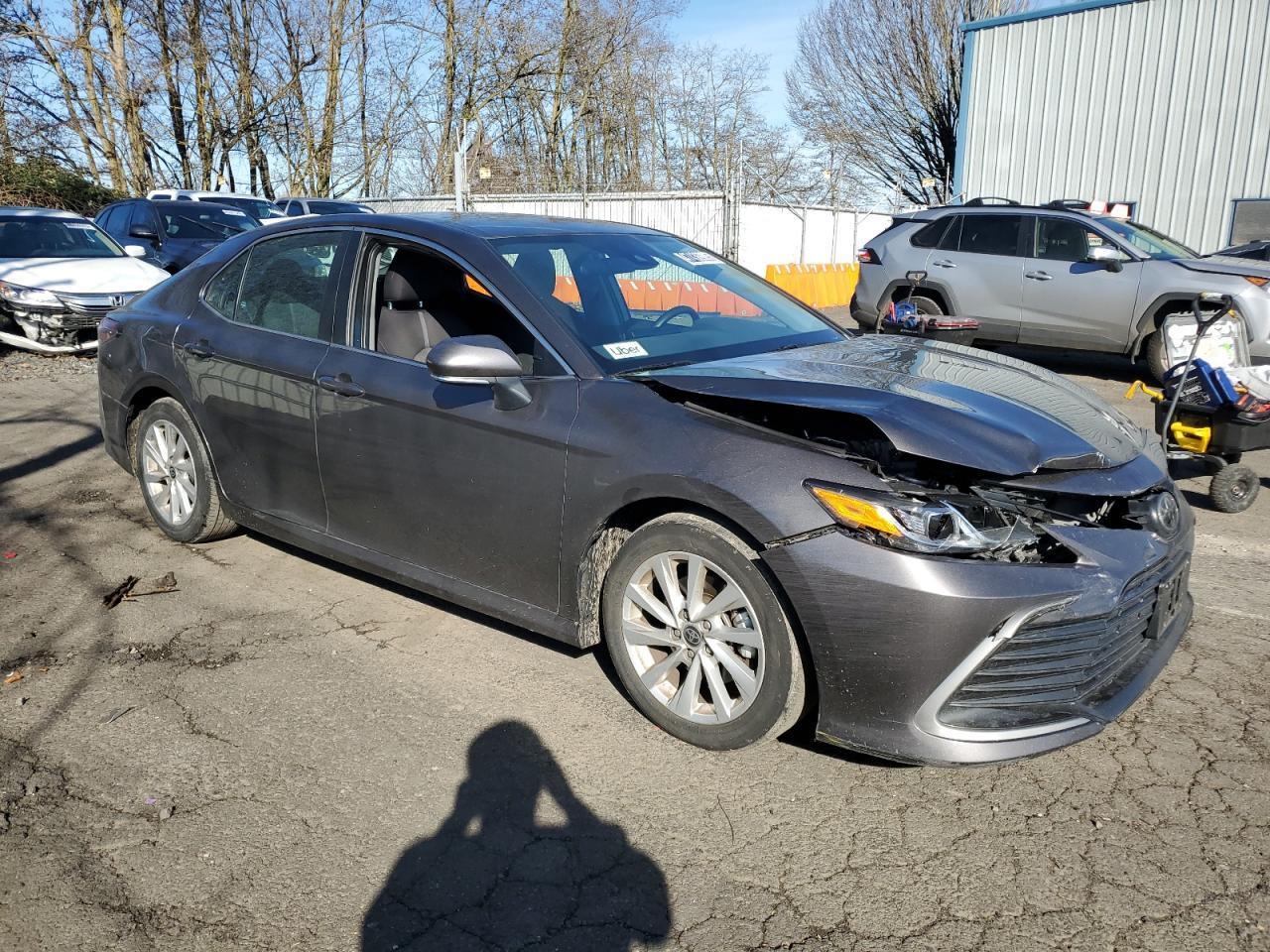 2023 TOYOTA CAMRY LE - Image 4