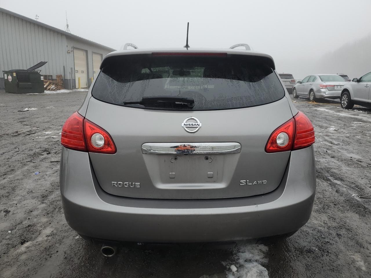 2013 NISSAN ROGUE S - Фото 6