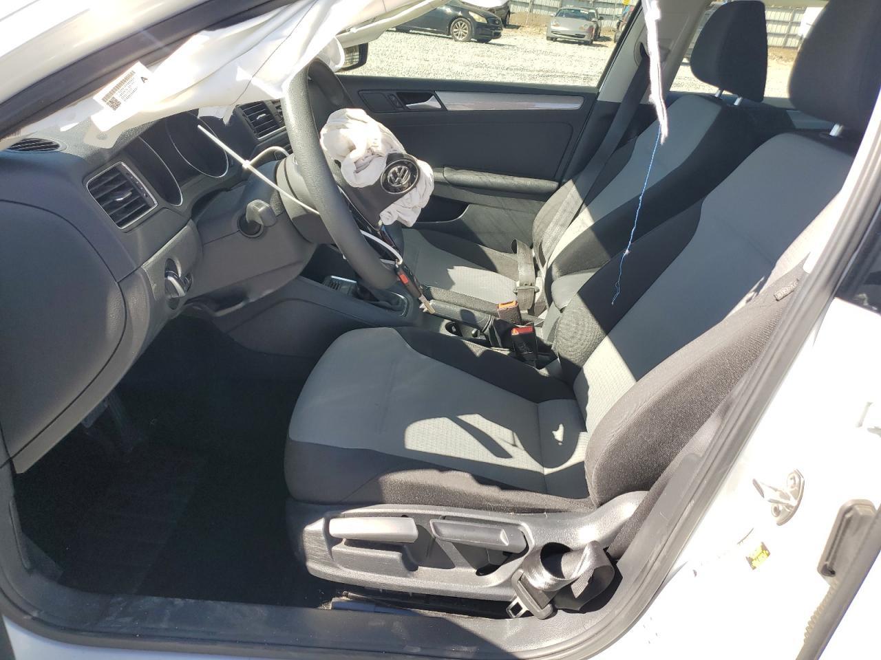 2017 VOLKSWAGEN JETTA S - Image 7