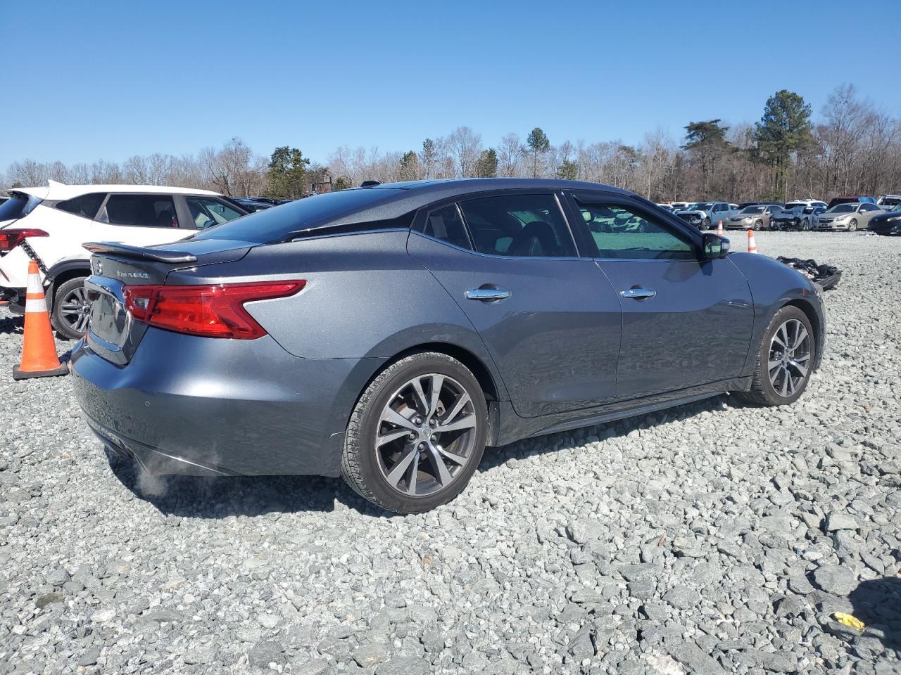 2017 NISSAN MAXIMA 3.5 - Фото 3