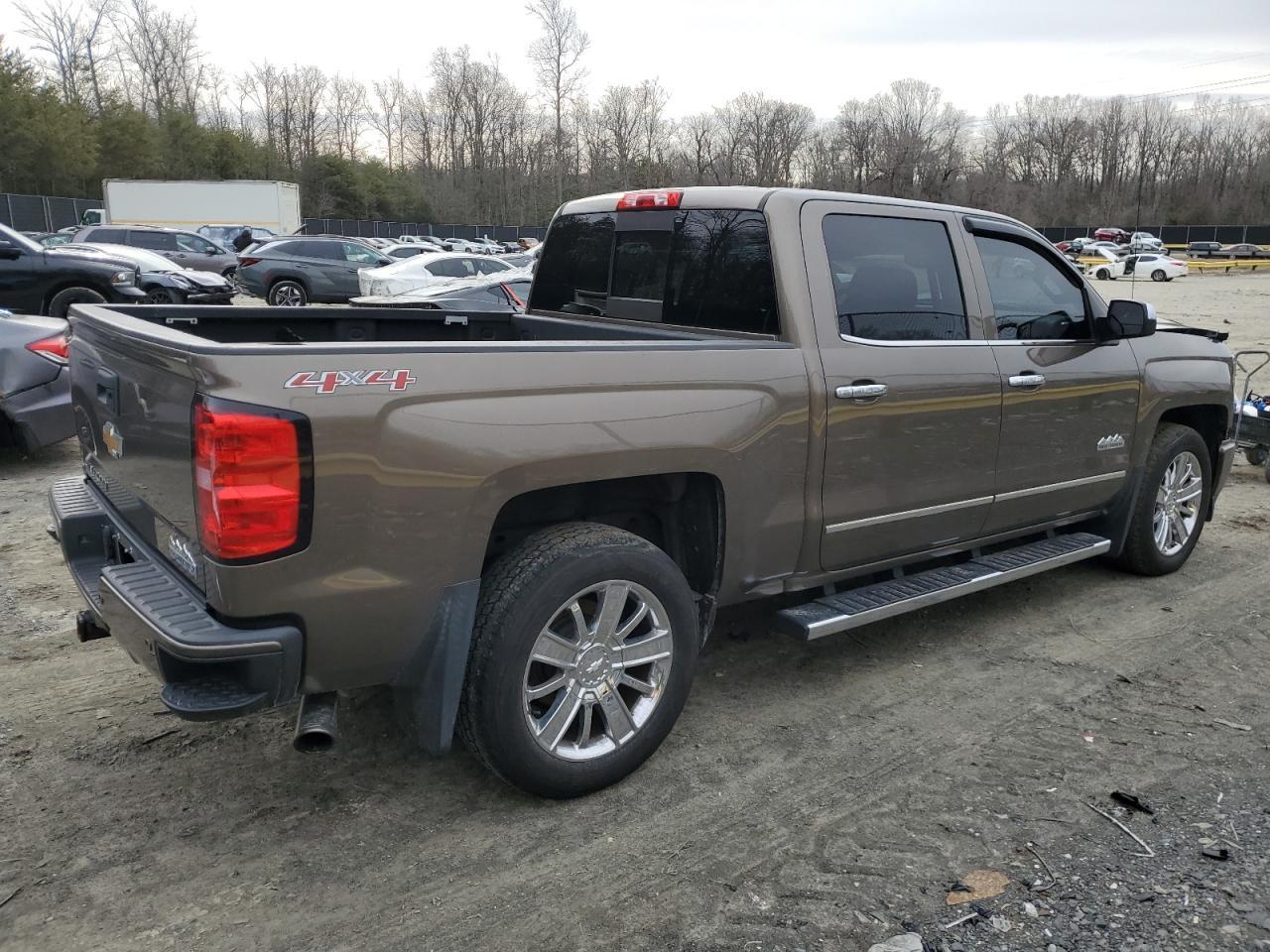 2015 CHEVROLET SILVERADO - Image 3