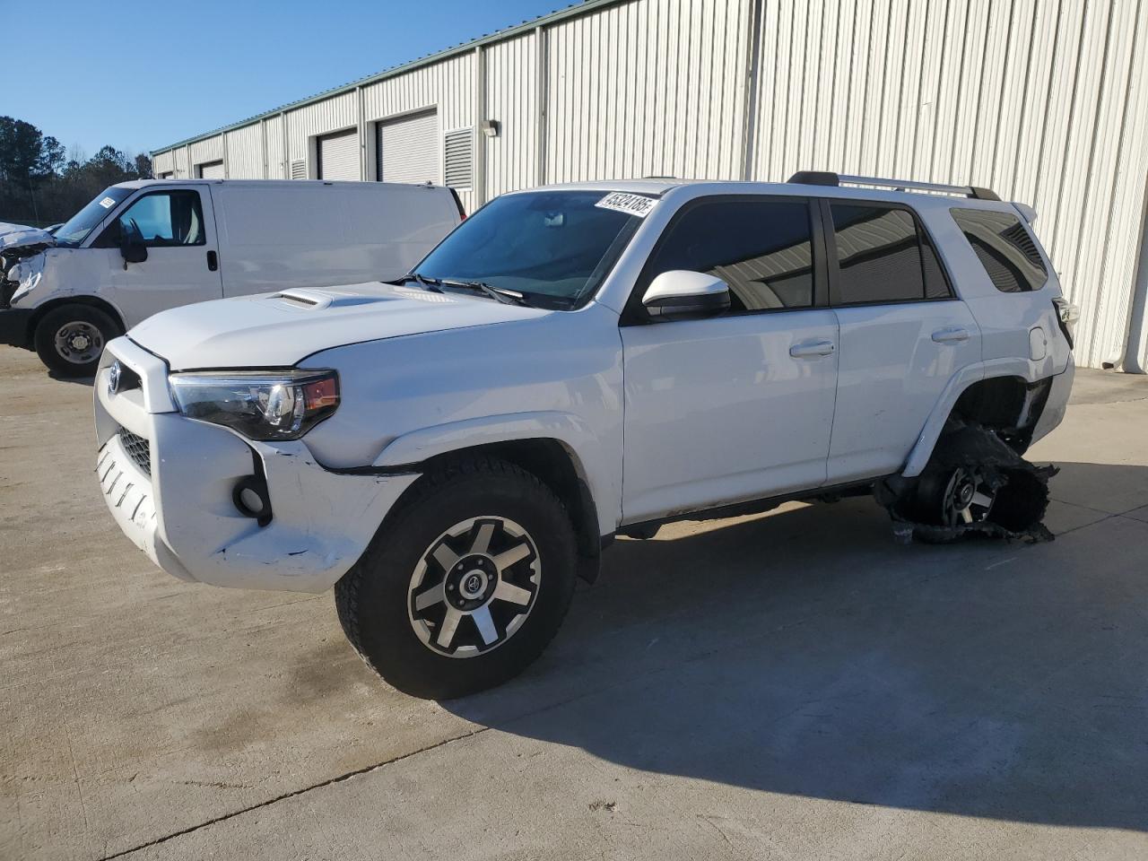 2018 TOYOTA 4RUNNER SR