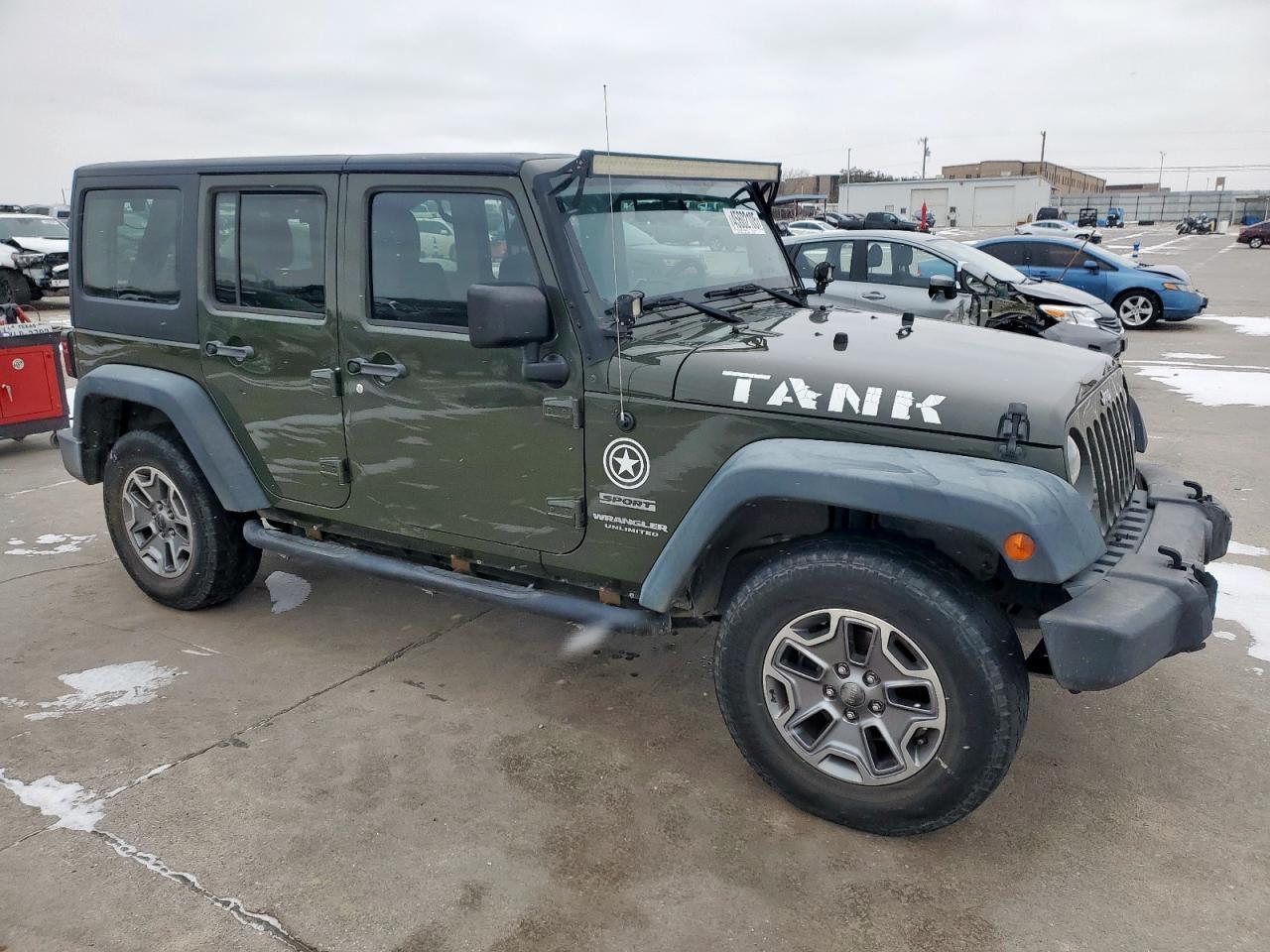 2015 JEEP WRANGLER U - Image 4