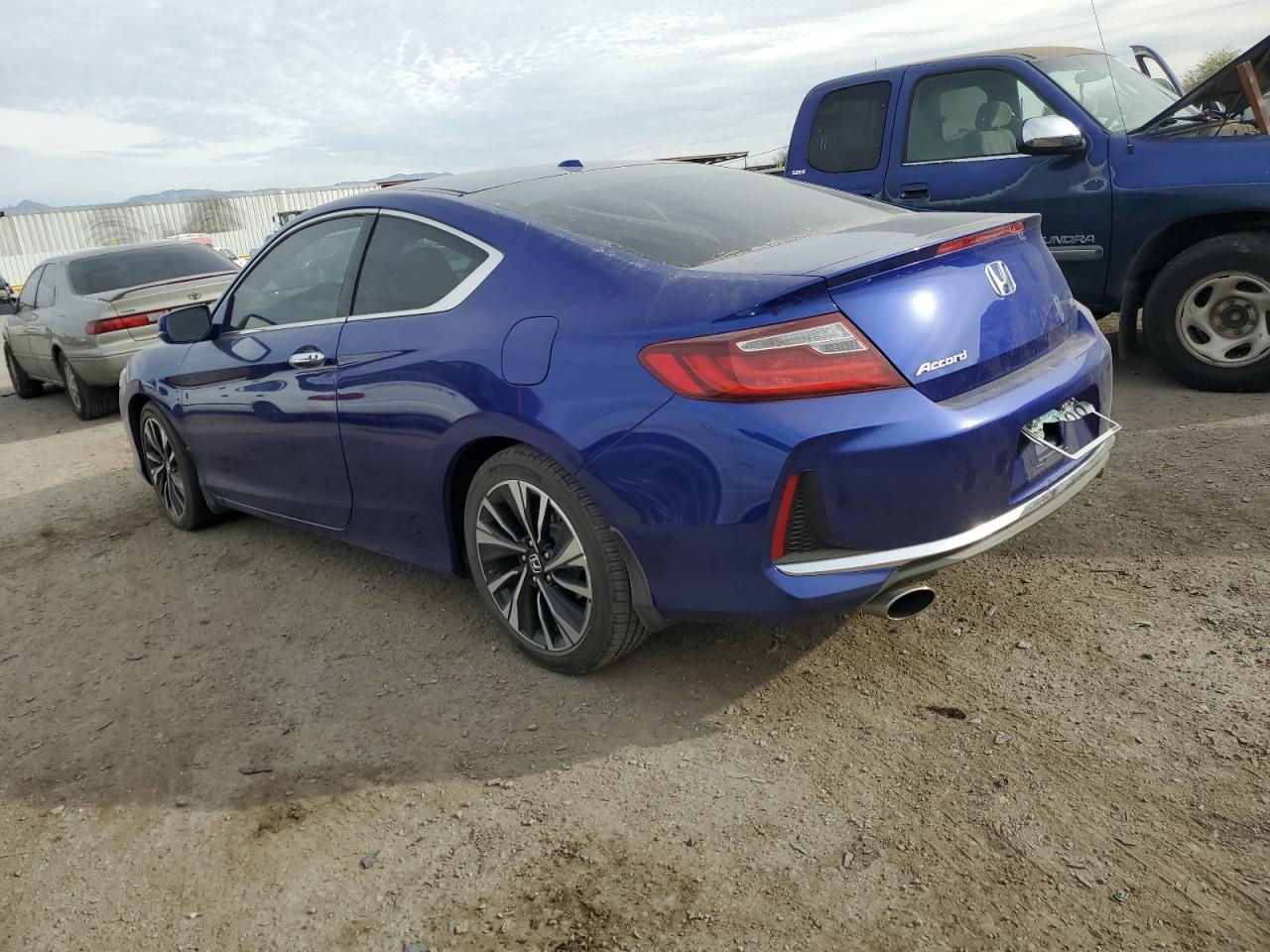 2016 HONDA ACCORD EXL - Image 2
