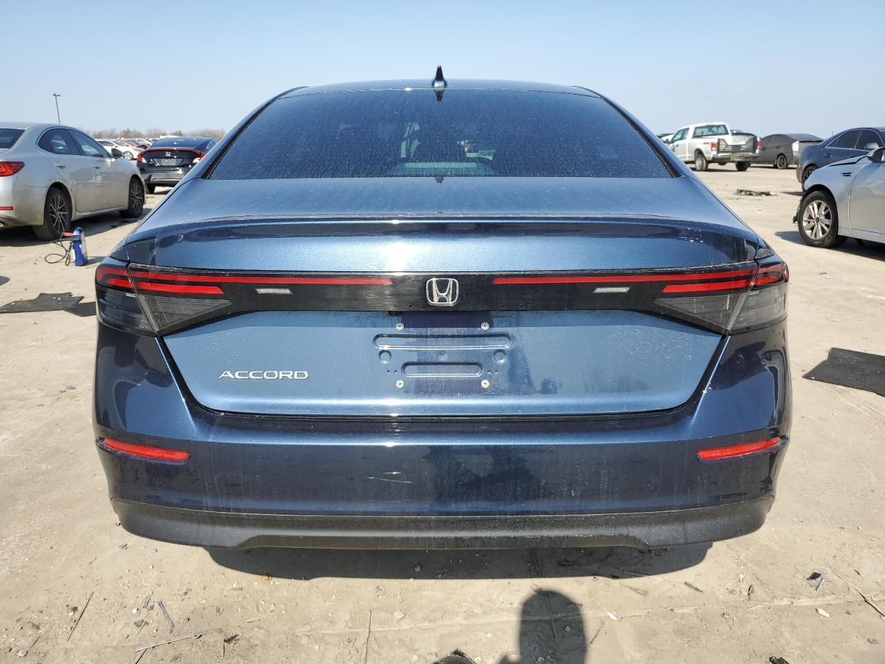 2024 HONDA ACCORD EX - Фото 6