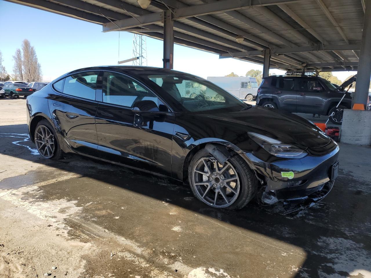 2023 TESLA MODEL 3 - Фото 4