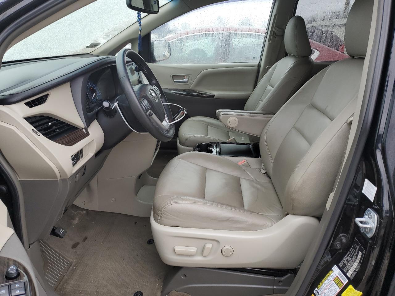 2015 TOYOTA SIENNA XLE - Фото 7