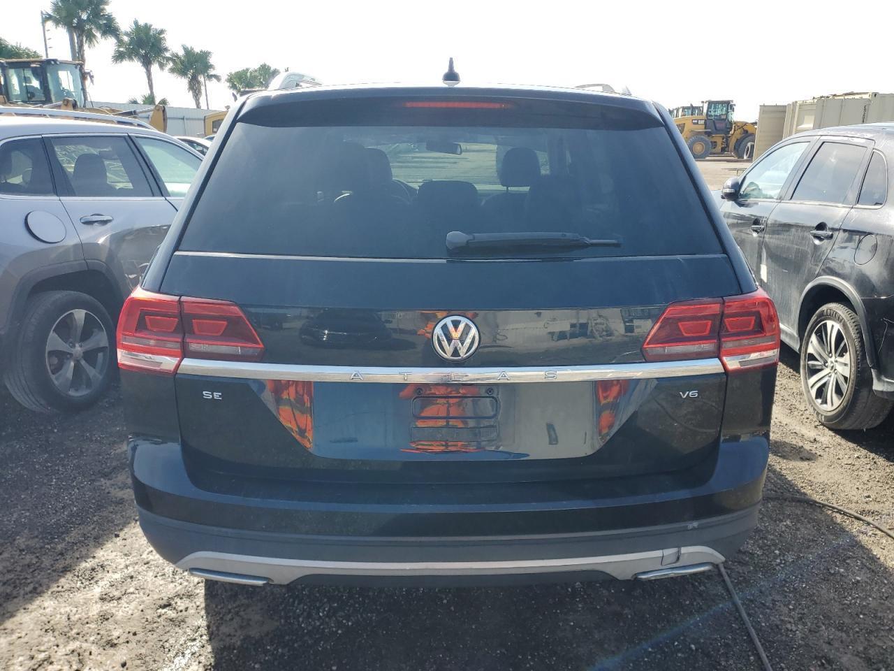 2018 VOLKSWAGEN ATLAS SE - Image 6