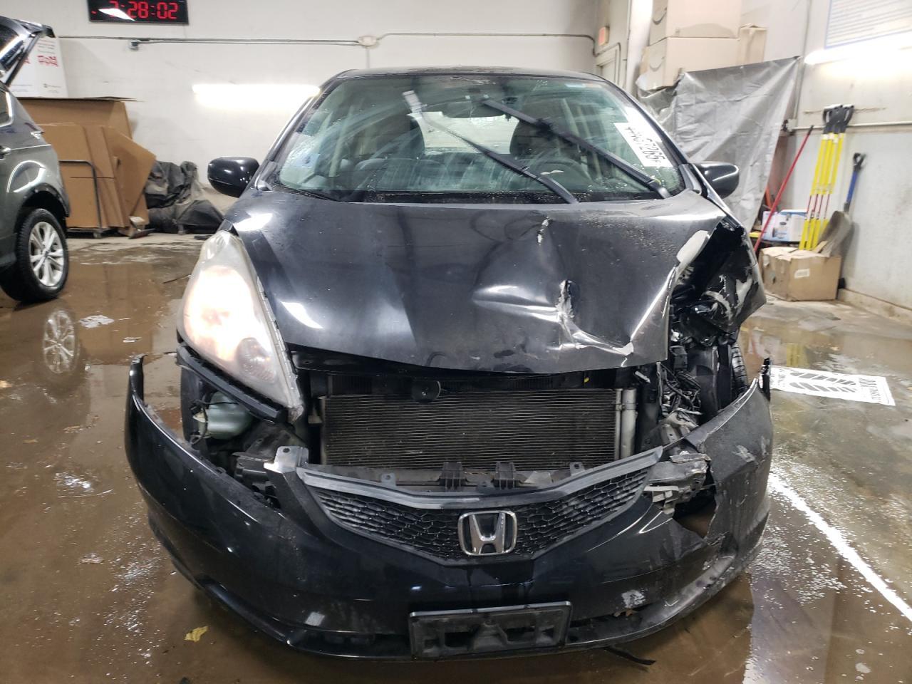 2013 HONDA FIT - Фото 5