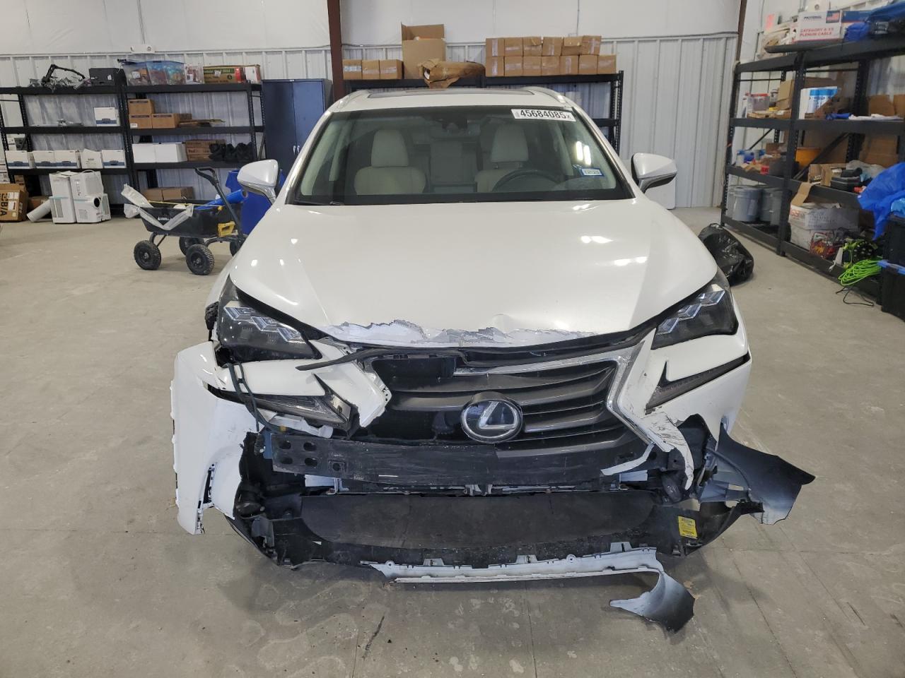 2016 LEXUS NX 200T BA - Фото 5