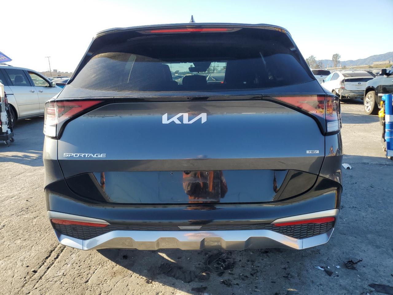 2023 KIA SPORTAGE S - Фото 6