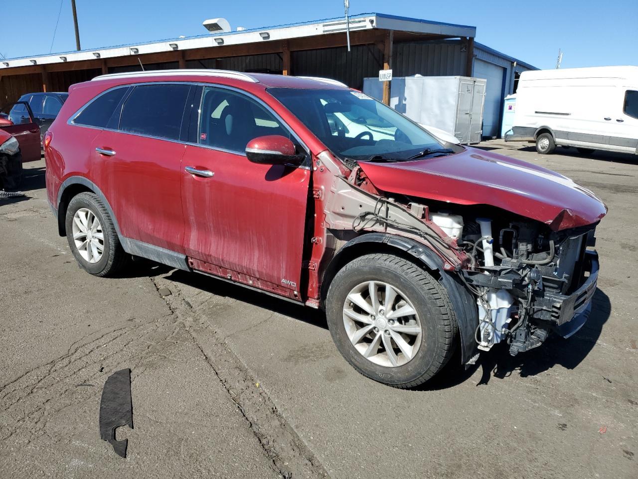 2017 KIA SORENTO LX - Фото 4