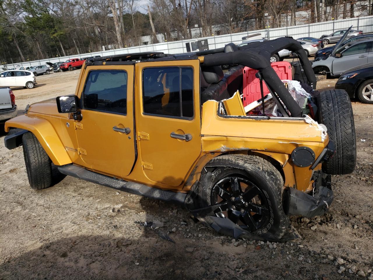 2014 JEEP WRANGLER U - Image 2