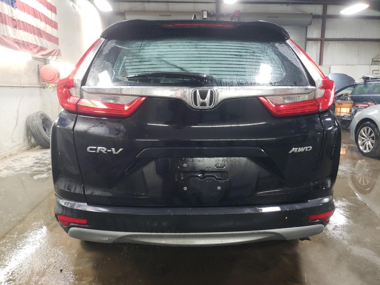 2017 HONDA CR-V LX - Фото 6