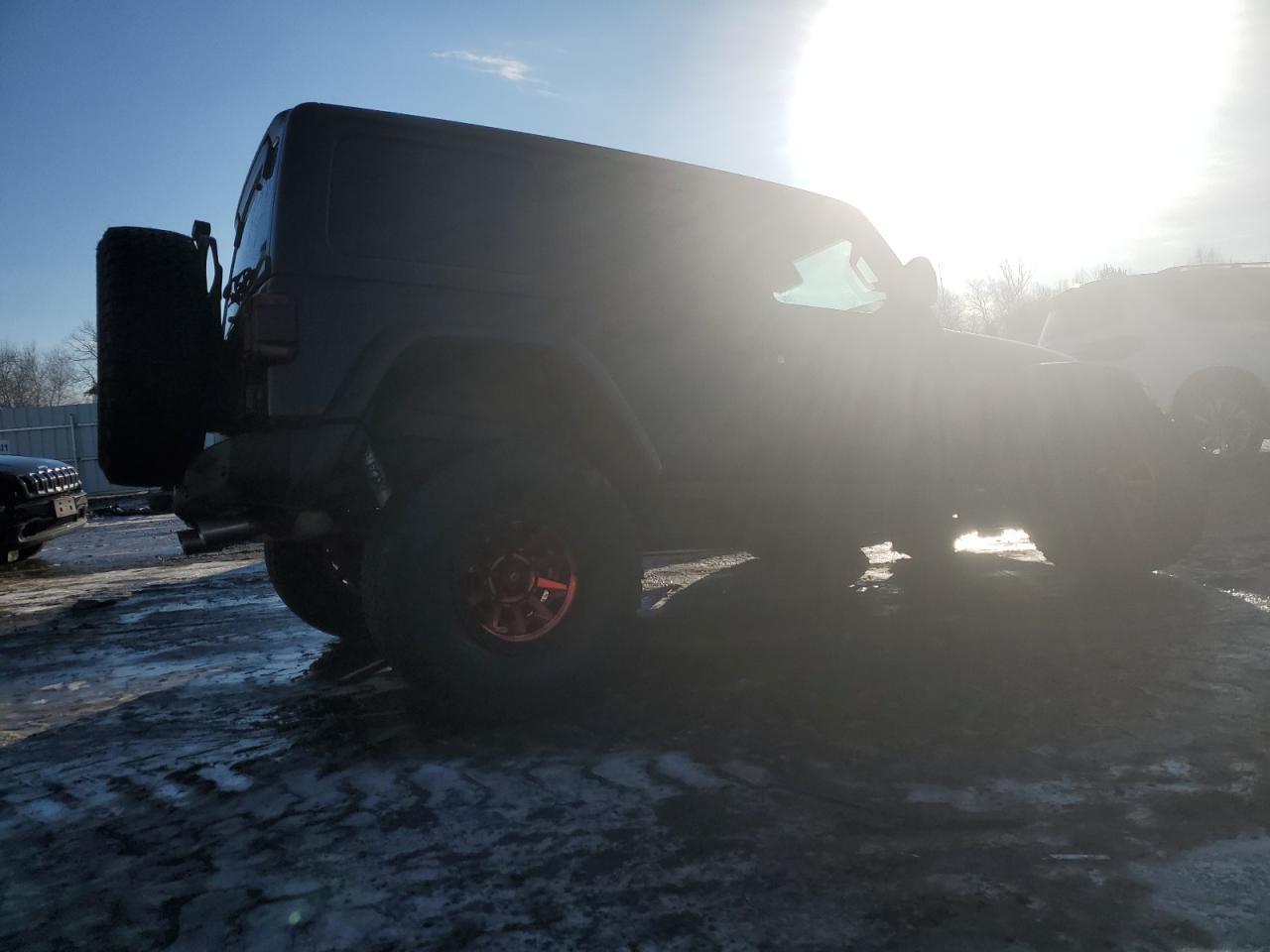 2021 JEEP WRANGLER U - Фото 3