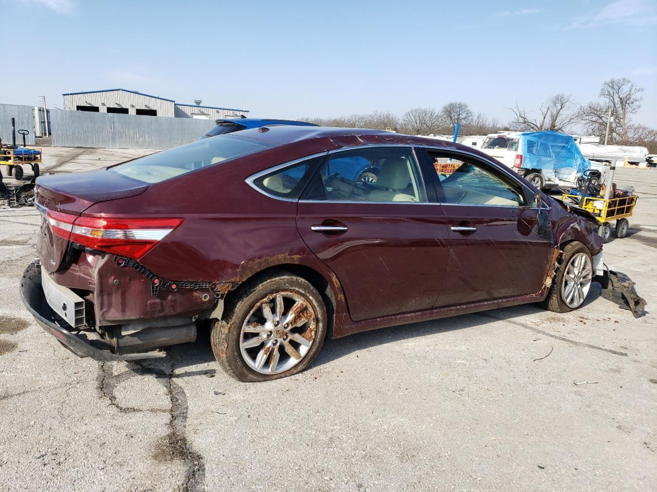 2015 TOYOTA AVALON XLE - Image 3