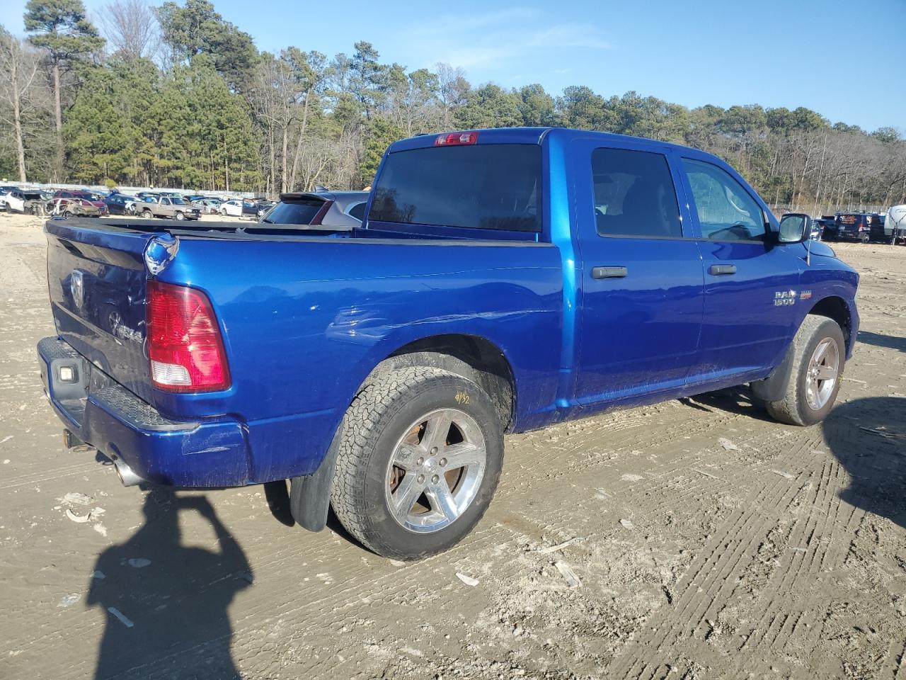2015 RAM 1500 ST - Image 3