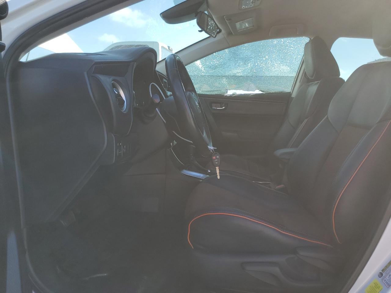 2018 TOYOTA COROLLA L - Image 7