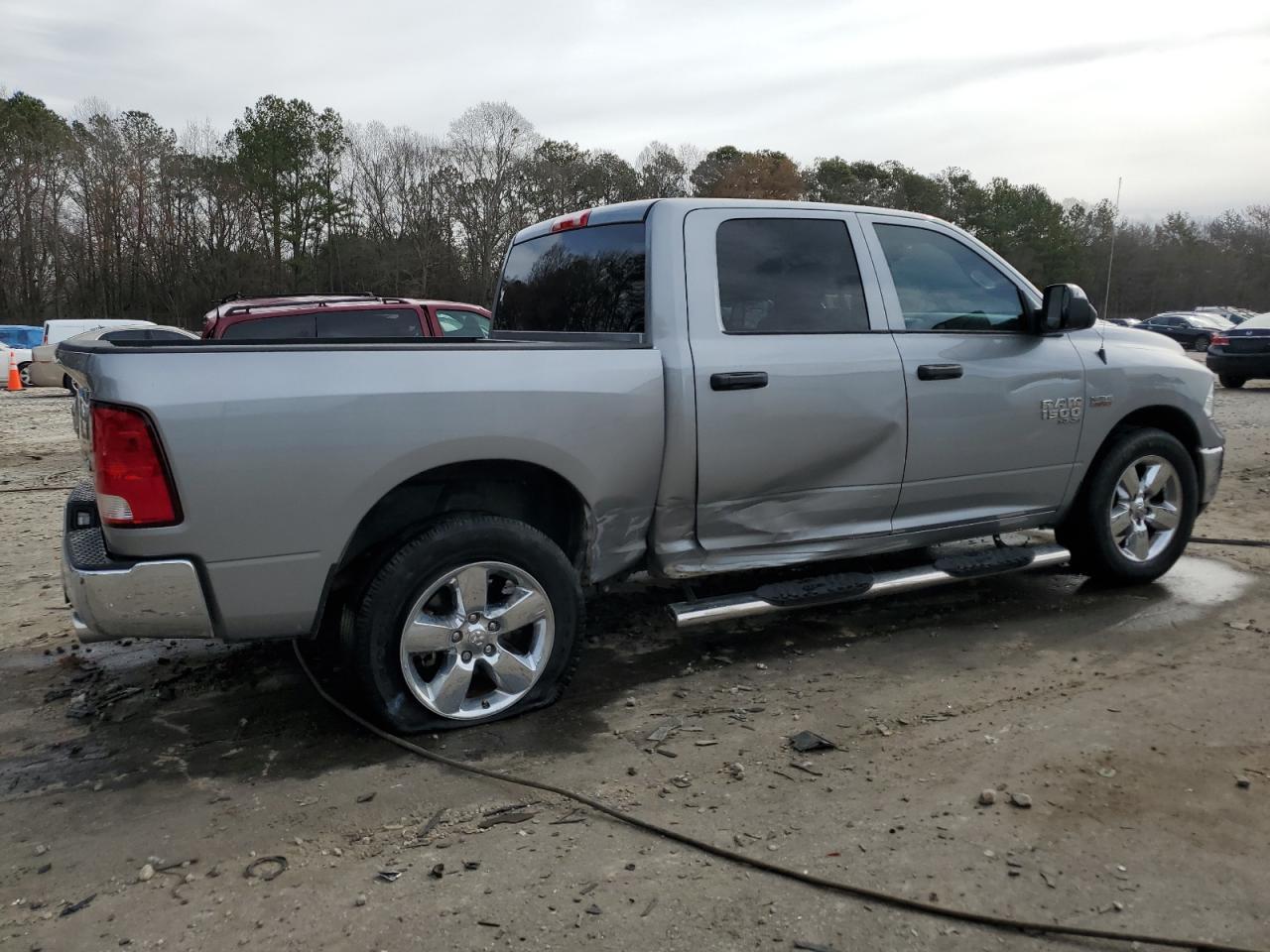 2020 RAM 1500 CLASS - Фото 3