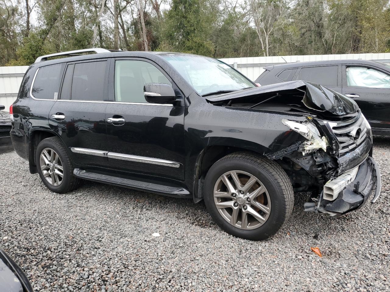 2015 LEXUS LX 570 - Фото 4