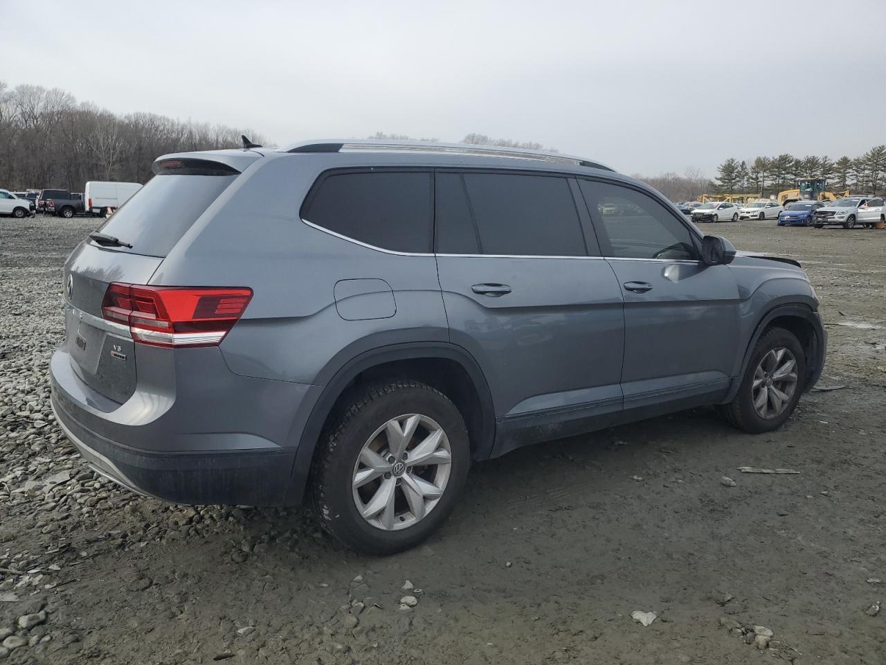 2019 VOLKSWAGEN ATLAS SE - Фото 3