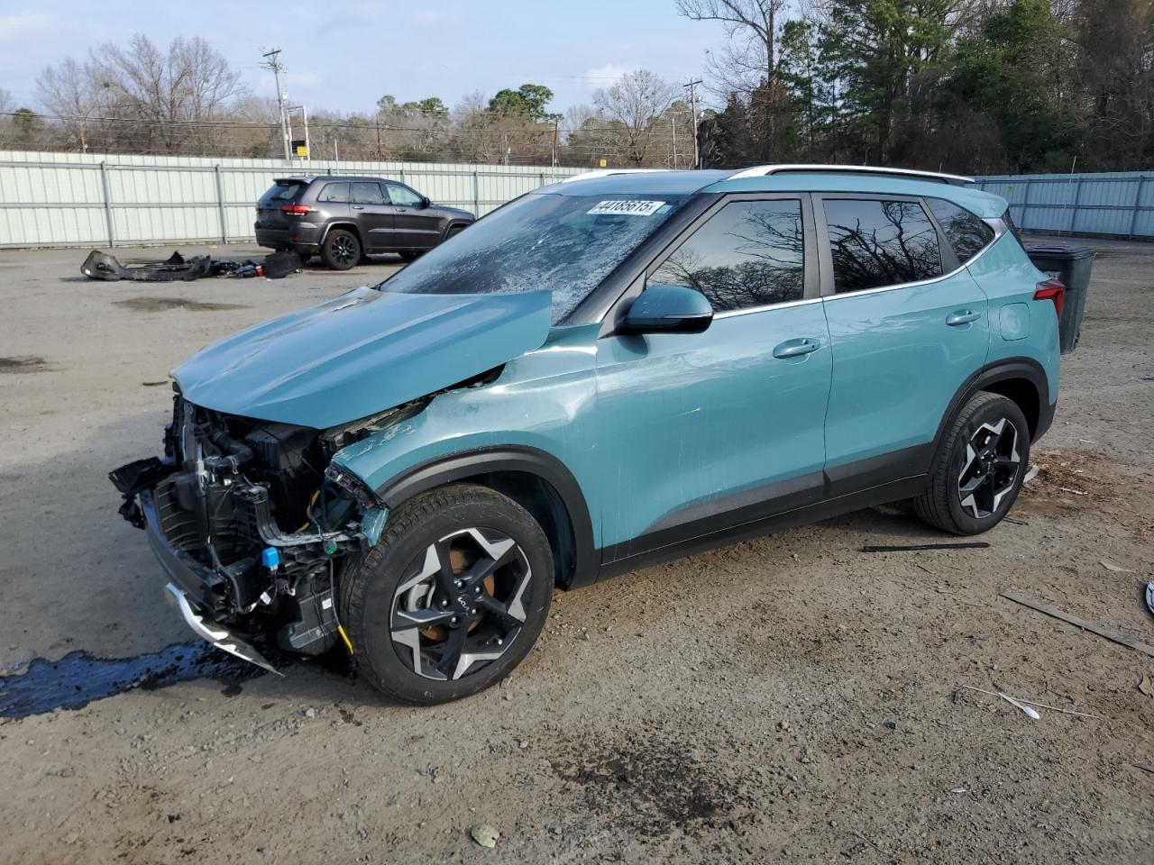 2024 KIA SELTOS EX